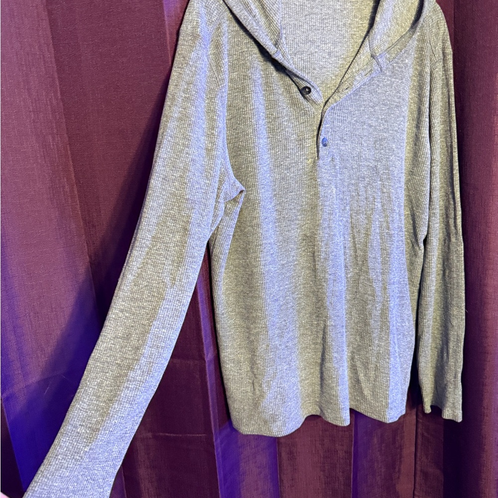 Gap Henley Gray Hooded Sweater